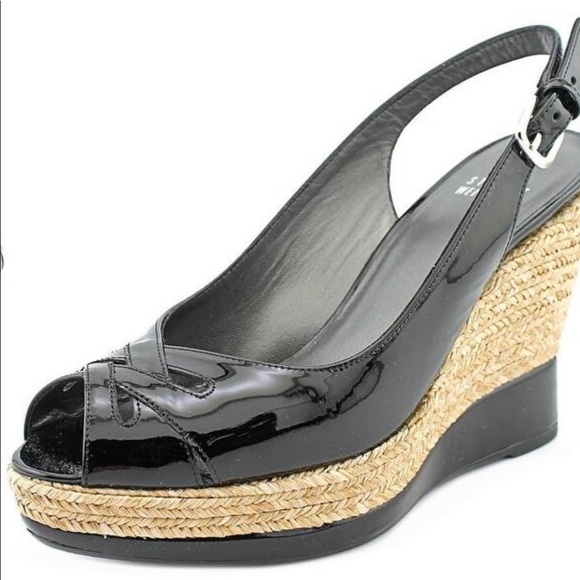 Brand: Stuart Weitzman - Picture 1 of 5